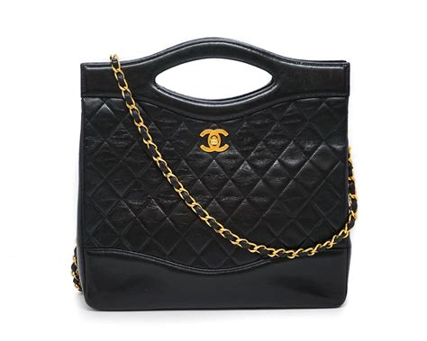 Vintage Chanel lambskin 